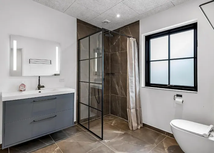 Awesome In With Wifi * Toftlund